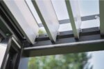 Pergola bioclimatique autoportée aluminium gris métallique Biohort 4 x 3 m – Image 6