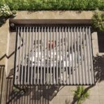 Pergola bioclimatique autoportante aluminium et acier gris Samiel 4x3 m – Image 8